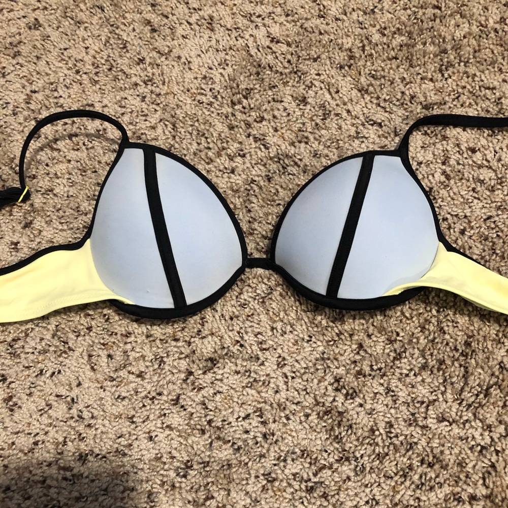 Victoria’s Secret swimsuit top